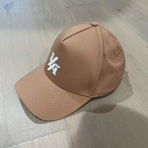 Young LA hat